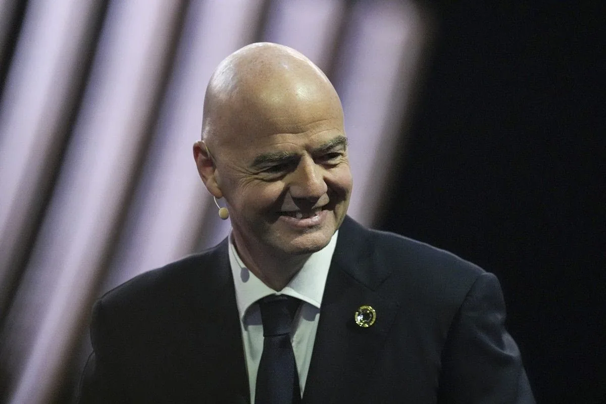 Απίστευτο: Η UEFA κατέβαλε εξαψήφιο ποσό σε γυναίκα που φέρεται να είχε σχέση με τον Ινφαντίνο!